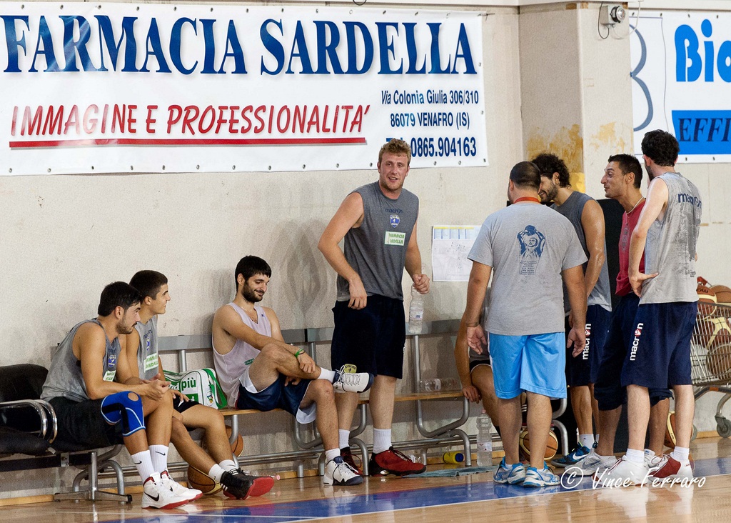 40-squadra-grigia-time-out