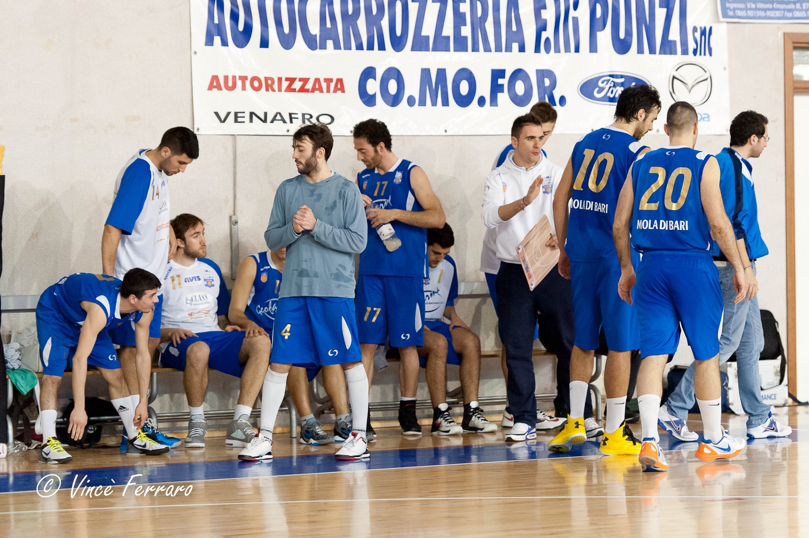 28-mola-time out