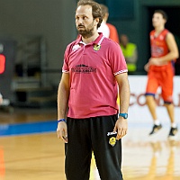 04-valente-assistant-coach.jpg